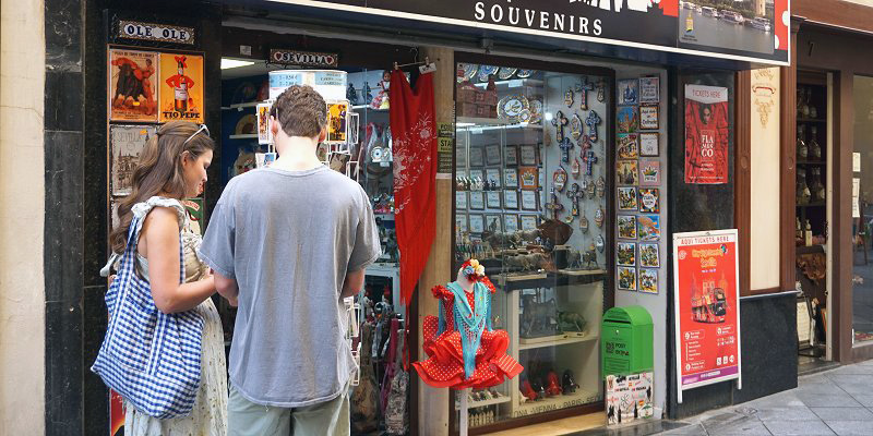 POST BY ME, el operador postal turístico internacional